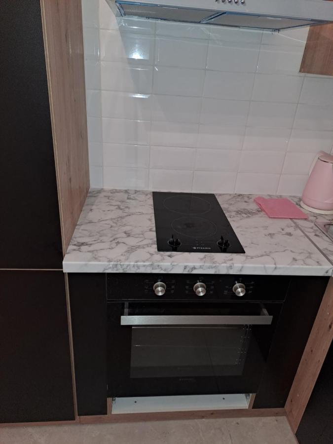 Luxury Apartment In Light House Beach Paphos Ngoại thất bức ảnh